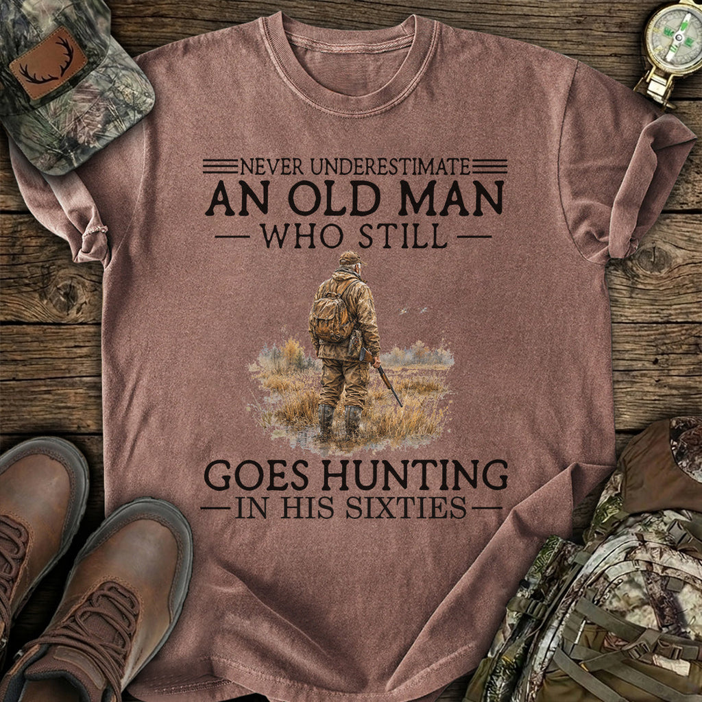 Never Underestimate An Old Man Hunting Sixties T-Shirt product image 5