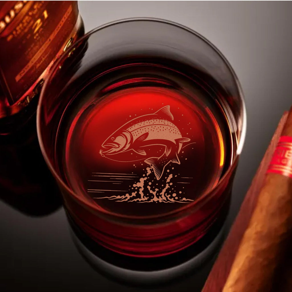 Fishing Engraved Whiskey Glass – Fish Design - Unique Gift for Fishermen & Outdoor Lovers