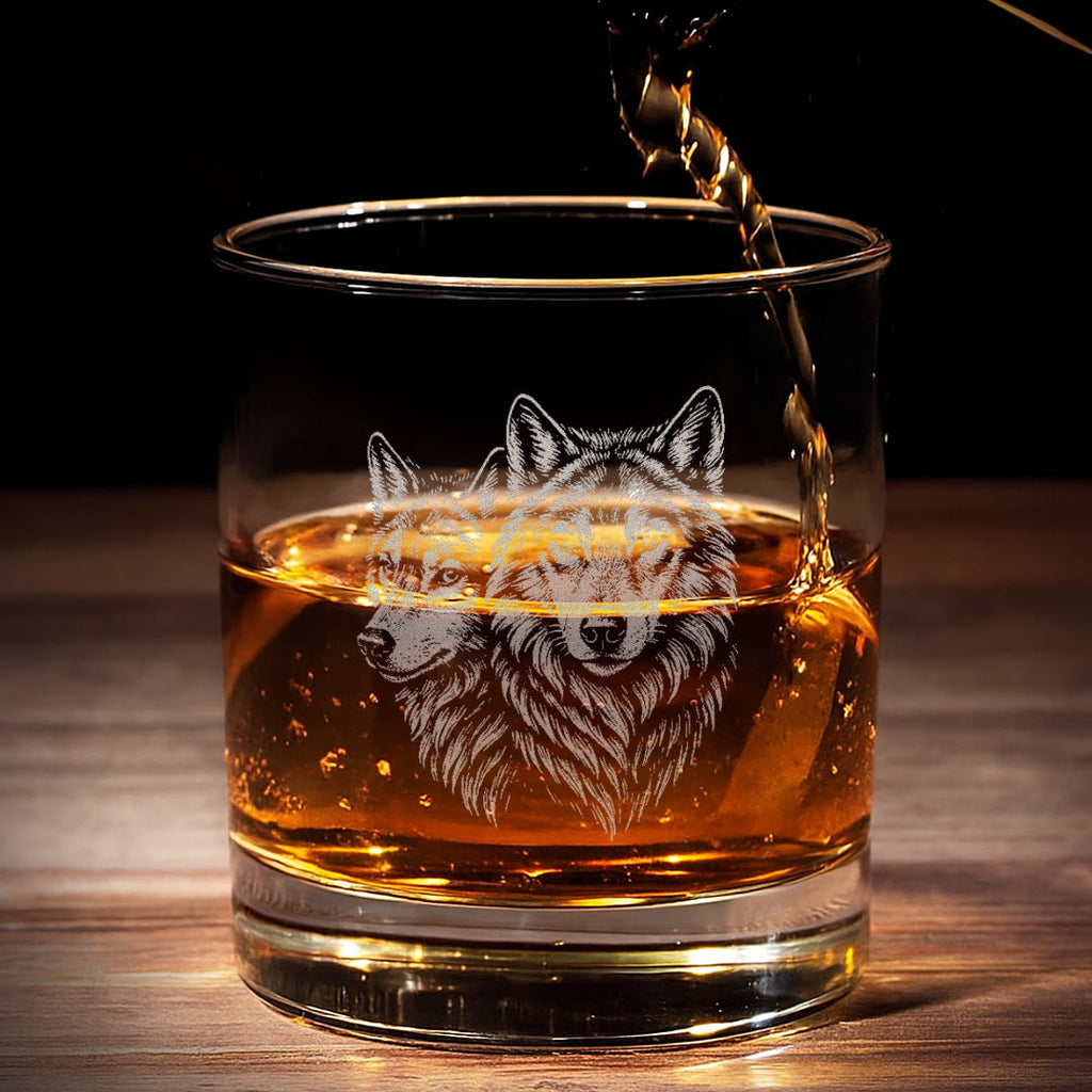 Engraved Wolf Whiskey Glass – Gift for Hunters, Outdoorsmen & Rustic Bar Deco
