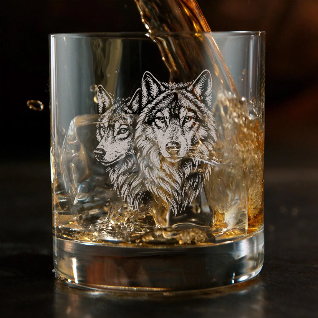 Engraved Wolf Whiskey Glass – Gift for Hunters, Outdoorsmen & Rustic Bar Deco