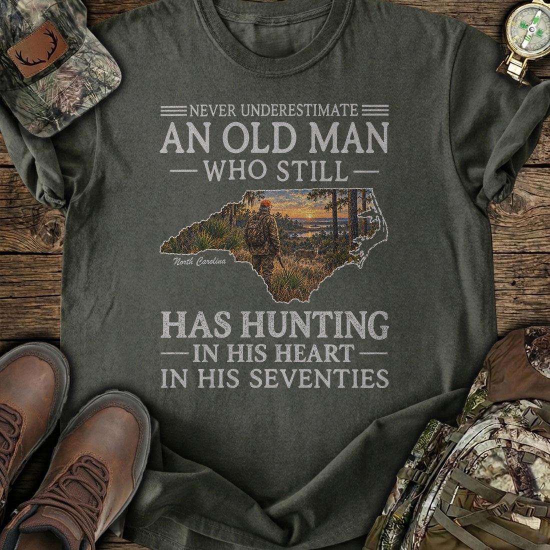 Carolina Hunter Heart T-Shirt product image 5