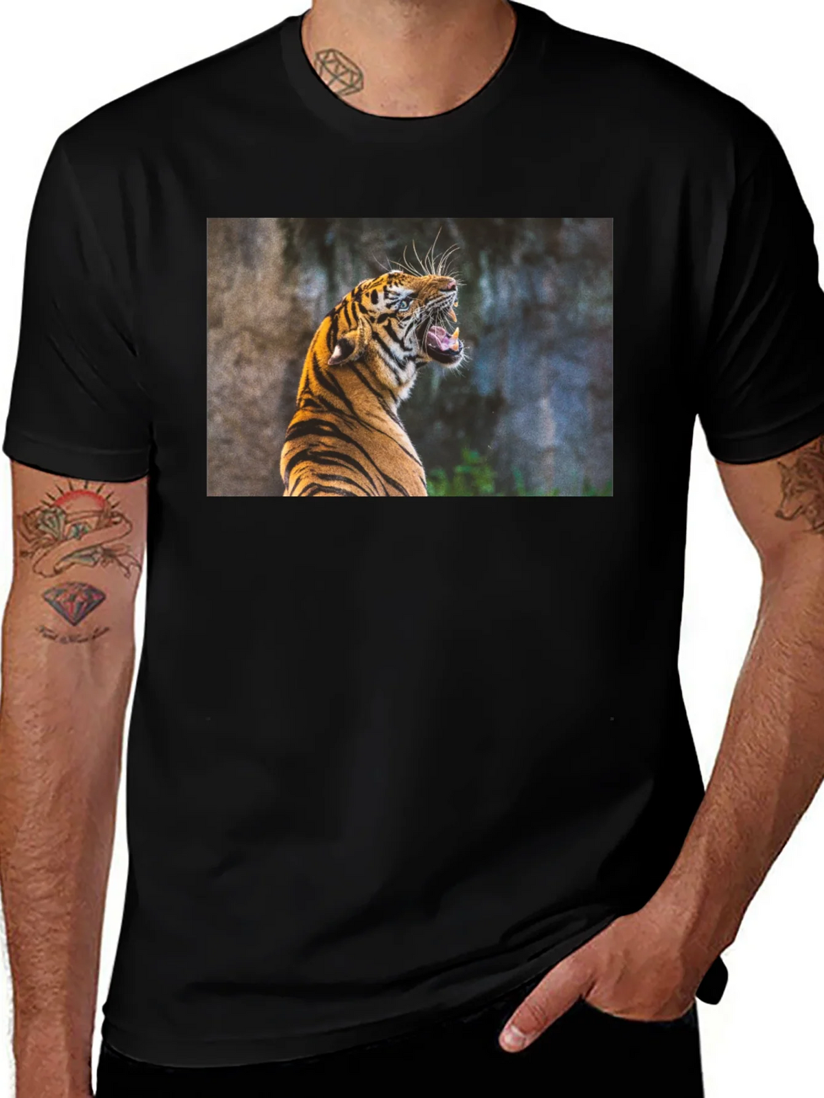 Tiger Graphic Tee - Black product image 1
