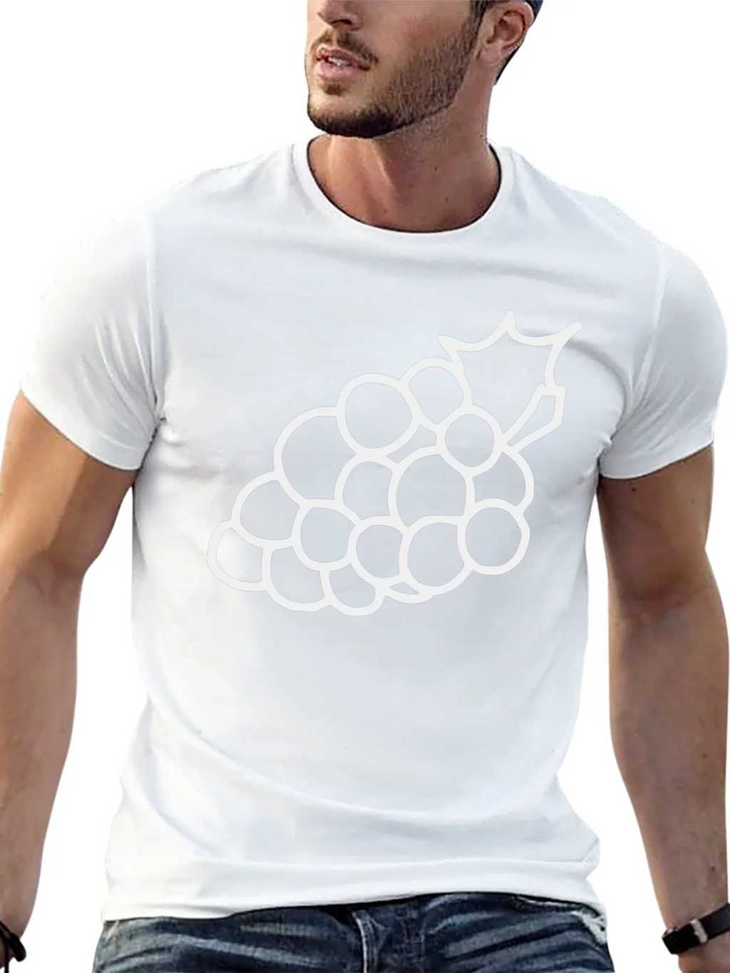 Grape Outline Graphic Tee - Casual Black T-Shirt product image 12