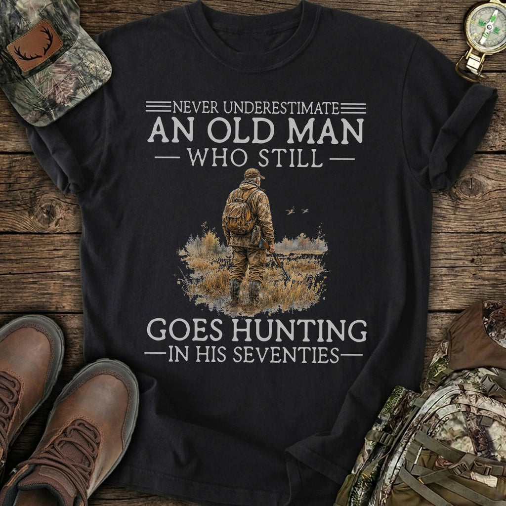 Personalized Never Underestimate An Old Man Hunting T-Shirt product image 4